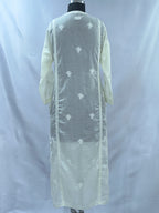 1025 off White Mul cotton Lucknowi kurta in hand embroider3e front jal