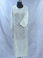 1025 off White Mul cotton Lucknowi kurta in hand embroider3e front jal