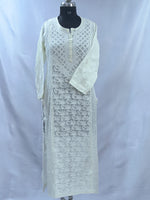 1025 off White Mul cotton Lucknowi kurta in hand embroider3e front jal